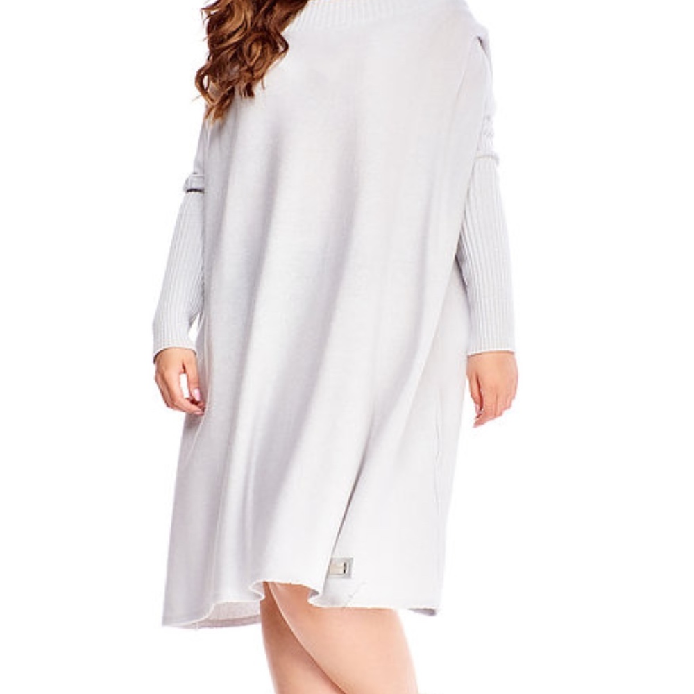 Plus Size Tunic - Picture 4 of 4